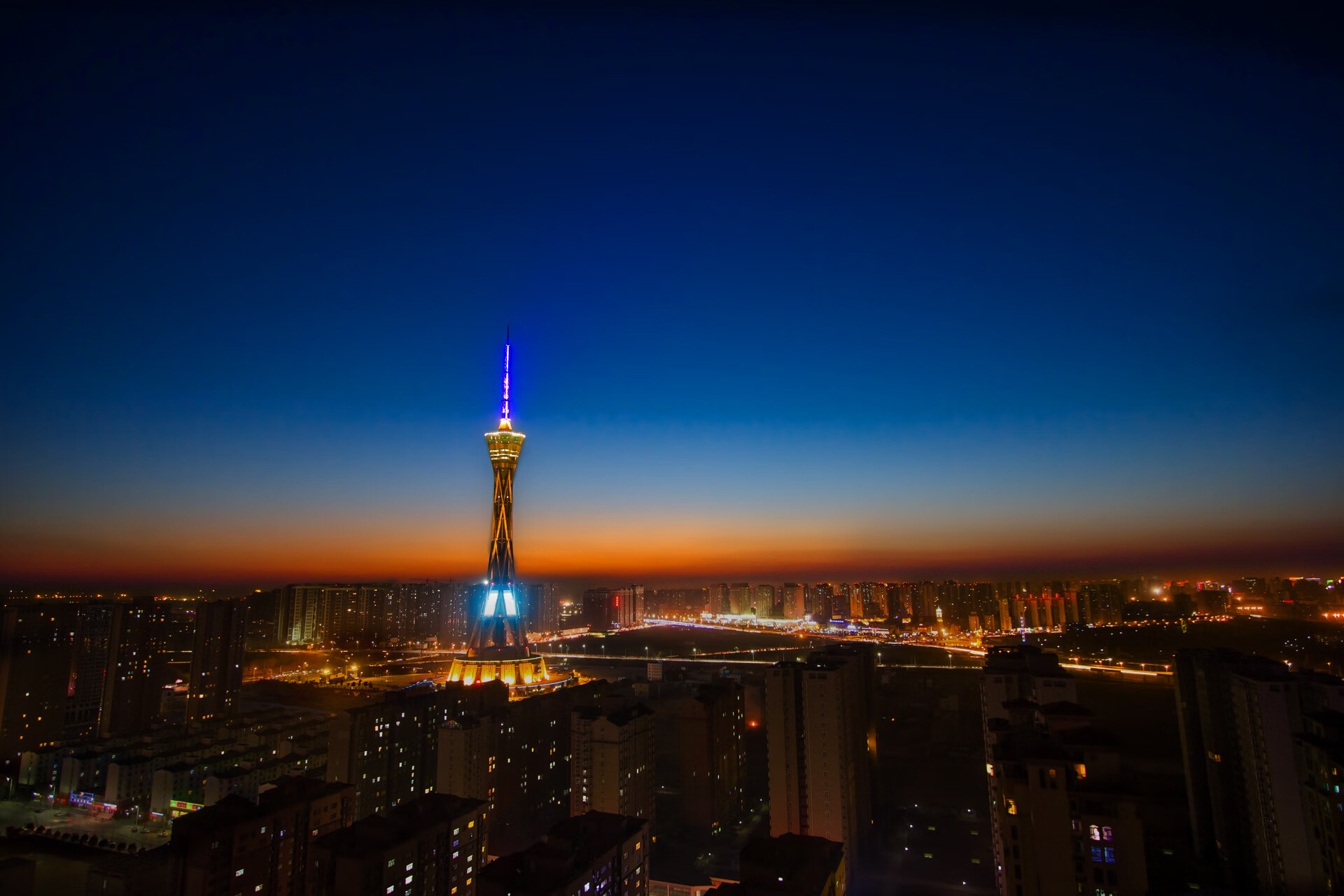 开云体育网页入口-五大联赛是否提升中场球员无球区域跑动数据分析比重,五大联赛不失球记录