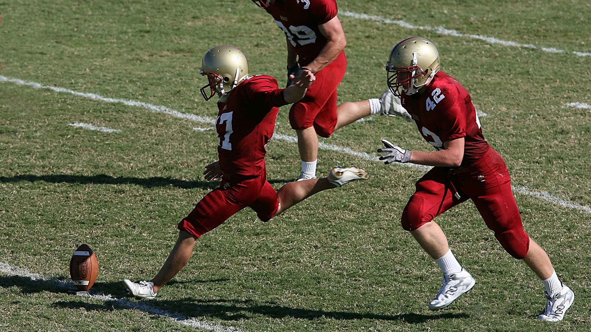 体育服务机器人亮相大型综合赛事现场，全国体育机器人联盟