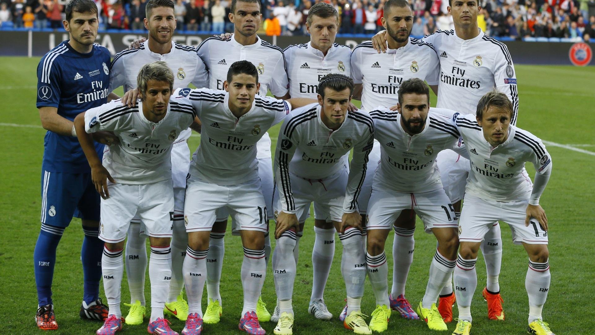 掘金控卫展示突破技巧帮助队友创造空间，掘金队伍